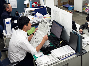 株式会社二見書房 リアル書店・電子書店の営業職／残業ほぼなし／年休121日