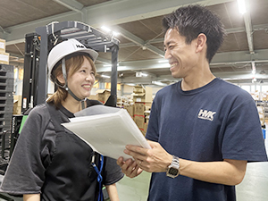 株式会社ハマキョウレックス【プライム市場】 物流センターの管理職／未経験歓迎／月給24万円～／賞与年2回