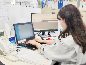 多摩川スカイプレシジョン株式会社 防衛装備品の部品管理／未経験歓迎／年休123日／土日祝休み