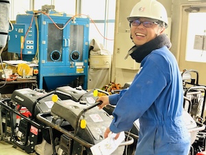 株式会社サンペイ 未経験から挑戦できる！建設機械の整備士／年120休／土日祝休