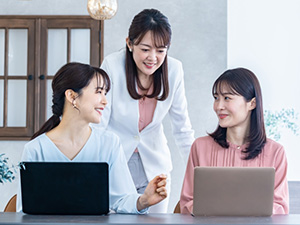 株式会社ＮＰ・ネクスト サンリオグッズ制作の営業事務／残業ほぼなし／年休127日