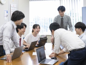 株式会社電業社機械製作所【スタンダード市場】 国内官公庁向け営業／年休126日／残業月20h程度／社宅あり