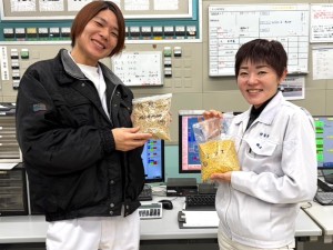 中部飼料株式会社【プライム市場】 飼料の製造／未経験歓迎／賞与5カ月分／年休123日／土日祝休