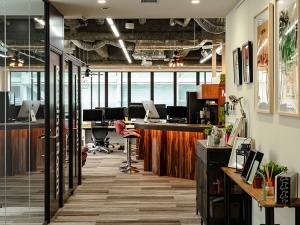 株式会社ＭＩＣ リユース事業のDX企画担当／未経験歓迎／年間休日120日以上