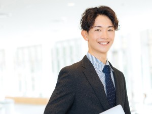 株式会社ケントク ビル・施設管理担当／未経験歓迎／年休120／残月10時間程