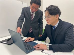 川島商事株式会社 ルート営業／未経験歓迎／賞与4ヵ月分／土日祝休／創業108年