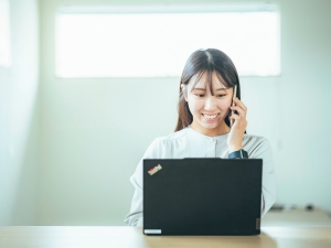 株式会社フルタイムシステム 人事／未経験OK／残業少なめ／土日祝休み／賞与年2回