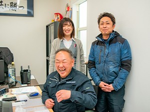 高橋電設運送株式会社 資材納品（普免OK／月給35万円～／完全週休2日・土日祝休）