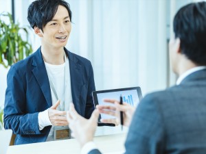 株式会社フジマテリアル(グループ会社／株式会社プロパックホールディングス) モノづくりを支えるルート営業／月給25万円以上／定着率95％