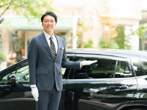 ＳＯＭＰＯコーポレートサービス株式会社(グループ／SOMPOホールディングス株式会社) 役員運転士／SOMPOの安定基盤／未経験歓迎／連続休暇取得可