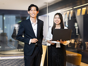 ゼアーウィンスリーサービス株式会社 事務（資料作成・カスタマーサポートなど）／完全週休2.5日