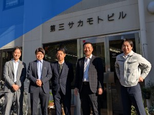 サカモト産業株式会社 海外営業職（国内営業含む）／年休126日／月給30万円以上