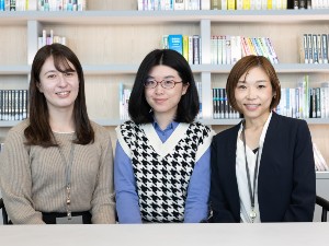 ＮＥＸＴＤＲＩＶＥ株式会社(Authenseグループ) 商標事務／リモートワーク可／年休120日以上／弁理士試験支援