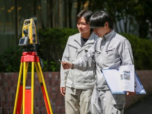 株式会社森事務所 測量スタッフ／未経験歓迎／月給25万円以上／インセンティブ有