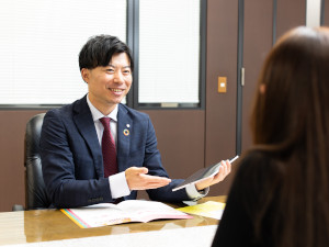 東洋証券株式会社【プライム市場】 金融営業／年休122日／経験者歓迎／退職金制度／借上社宅制度