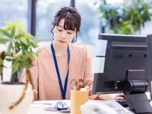 一般財団法人神戸市学校給食会 一般事務・総務経理／神戸市の外郭団体／年間休日124日