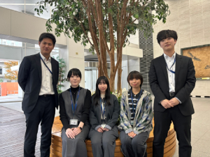 富士ソフトサービスビューロ株式会社(富士ソフト株式会社のグループ企業) 大手グループの安心基盤／スキルが身につく社内システム運用担当