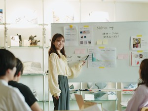 株式会社アメイズプラス