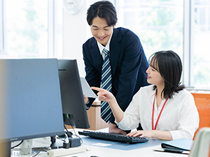 日化設備工業株式会社 一般事務／未経験歓迎／資料作成から現場サポートまで幅広く対応