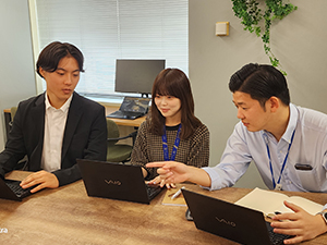 株式会社京王エージェンシー デジタルメディアソリューション部門スタッフ／フレックス制