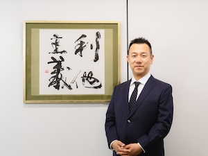 株式会社ワールドウィン 管理部門スタッフ／幹部候補／残業ほぼなし／月給32万円～