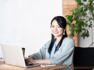 ホームクリエイト株式会社 未経験からはじめる安心建設会社の事務スタッフ／2014年設立