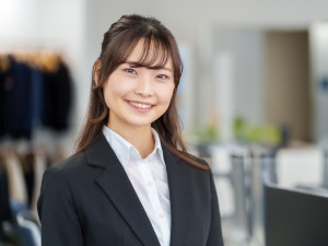 株式会社Ｔ２Ｒ スマホ販売スタッフ／未経験歓迎／個人事業主もサポート／残業少