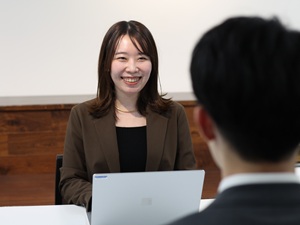 株式会社クラウドポイント(ペイクラウドホールディングス株式会社のグループ会社) 採用人事／20代活躍中／第二新卒歓迎／残業月10h以下