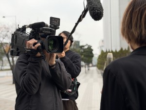 株式会社バンエイト(フジテレビグループ) 映像取材スタッフ（カメラ・音声・照明）未経験歓迎／若手活躍中