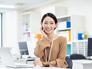 ニッセイ・ビジネス・サービス株式会社(日本生命グループ) 一般事務／実働7時間／土日祝休み／女性活躍中！