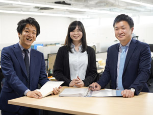 株式会社神戸物産【プライム市場】 経理／経験者募集／平均残業時間10H／土日休み／プライム上場