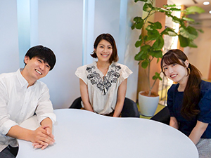 株式会社ハッチ・ワーク【グロース市場】 貸会議室開発担当／年休123日／創業25年／裁量大／手当充実