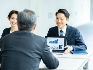 株式会社スマートグリッド 法人営業／未経験歓迎／平均月給50万円以上／賞与年4回