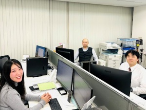 入船鋼材株式会社 新規立ち上げ営業所の営業事務／年休121日／転勤なし