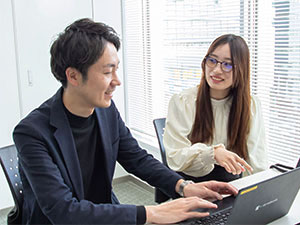 株式会社ＯＮＥ 人事・採用アドバイザー（営業）／未経験歓迎／土日祝休み