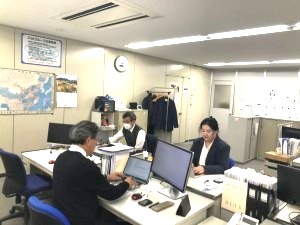 アイタックインターナショナルジャパン株式会社(グループ会社／高島株式会社) 電子部品の提案営業／未経験歓迎／年休123日／月給29万円～