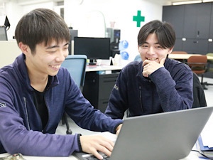 石田エンジニアリング株式会社 自動倉庫のメンテナンス／年休120日／昨年賞与6ヵ月分