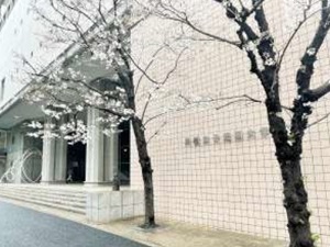 学校法人戸板学園（戸板女子短期大学、三田国際科学学園中学校高等学校 人事・総務／年休130日／管理職募集／土日祝休み／転勤なし