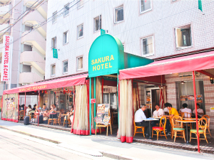 有限会社サクラホテル ホテルスタッフ／月給40万円以上／店長候補／深夜勤務なし