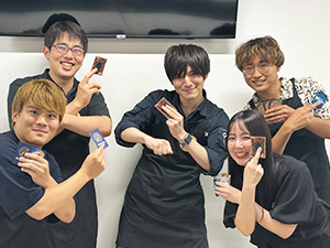 株式会社RUSH／カードラッシュ トレーディングカード販売・買取／月給33万円以上／未経験歓迎