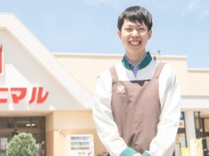株式会社ヨークベニマル 店舗スタッフ／接客経験歓迎／7連休年2回取得可能／賞与年2回