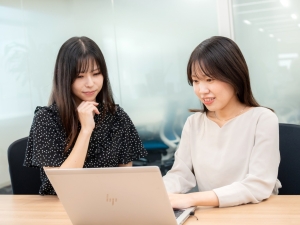 ＷＤＢココ株式会社【グロース市場】(WDBホールディングスグループ) 事務系総合職／業界未経験OK／年休125日／一部リモート可