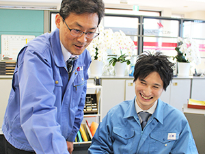 株式会社明西エンジニアリング 総務経理（年休120日／残業平均10ｈ／直近賞与5カ月）