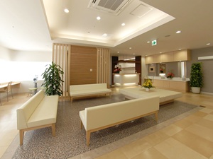 医療法人社団善仁会(医療法人　善仁会グループ) クリニックの事務長候補／万全の研修制度有／年収500万円以上