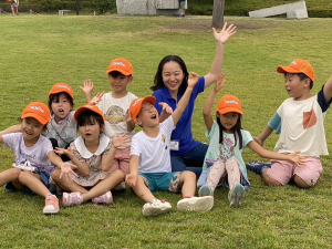 株式会社やる気スイッチグループ（英語学童保育『Kids Duo（キッズデュオ）』） 子ども英会話スタッフ／未経験歓迎／基本定時退社＆土日祝休み