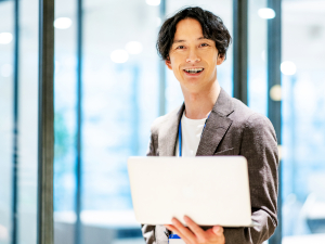 レメディ・アンド・カンパニー株式会社 医薬品開発支援の企画営業／在宅勤務可／完全週休2日制（土日）