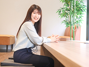 株式会社絆 事務スタッフ／年休125日／完全週休2日／残業少／未経験歓迎