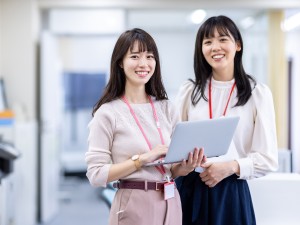 株式会社一富士製麺所(ニップングループ) 未経験から始める労務・総務業務／完休2日制／転勤なし