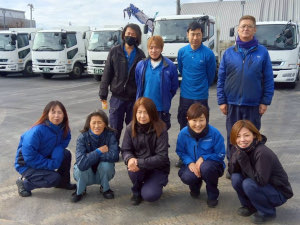 高畑運輸倉庫株式会社 ドライバ―／未経験歓迎／日勤のみ／賞与・住宅手当有／土日祝休