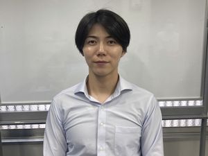 株式会社えみの和 コールセンター管理職／月給33万円～／駅チカ／残業20h未満